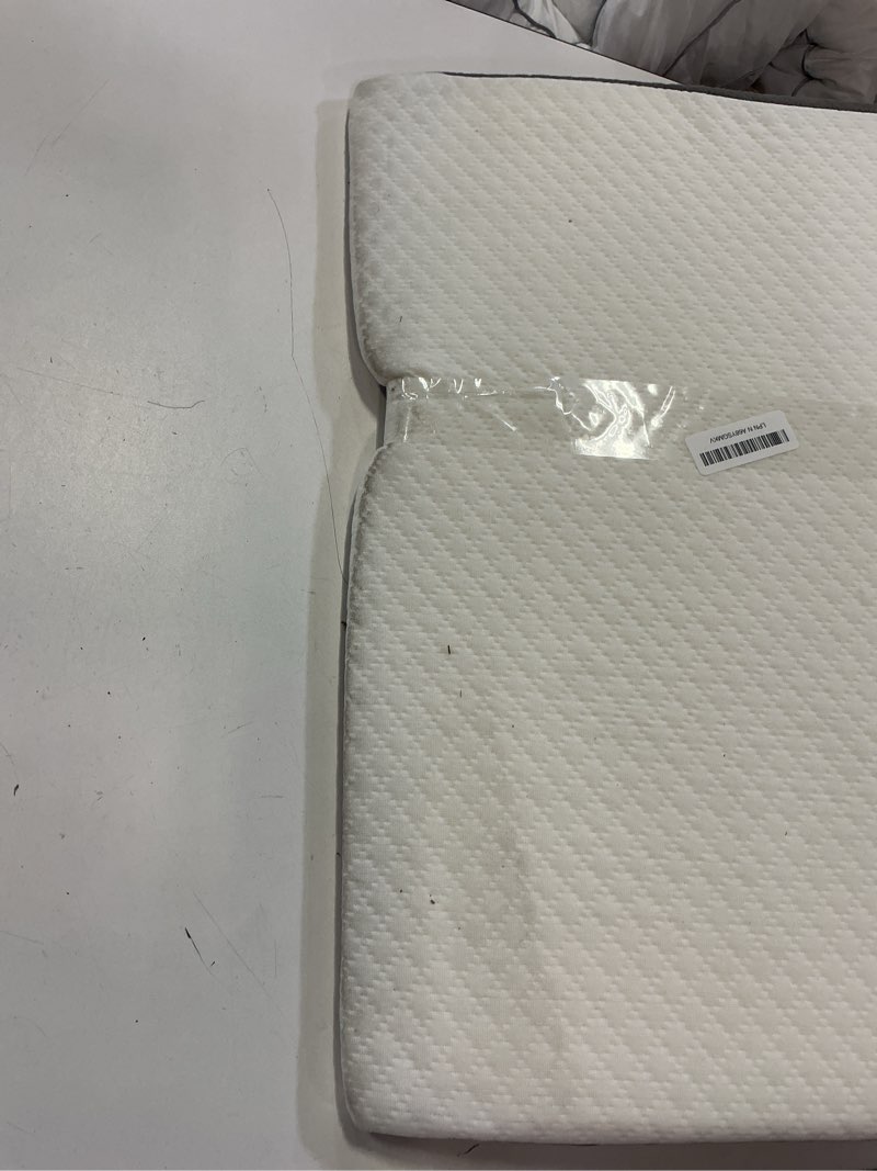 Condition photo showing As Is for K?lbs Extra Wide Bed Wedge Pillow with Memory Foam Top | (Extra Large 7.5 Height (31 x 33 x 7.5) | Stylish Jacquard Cover | Extra Large Extra Wide 7.5" Height