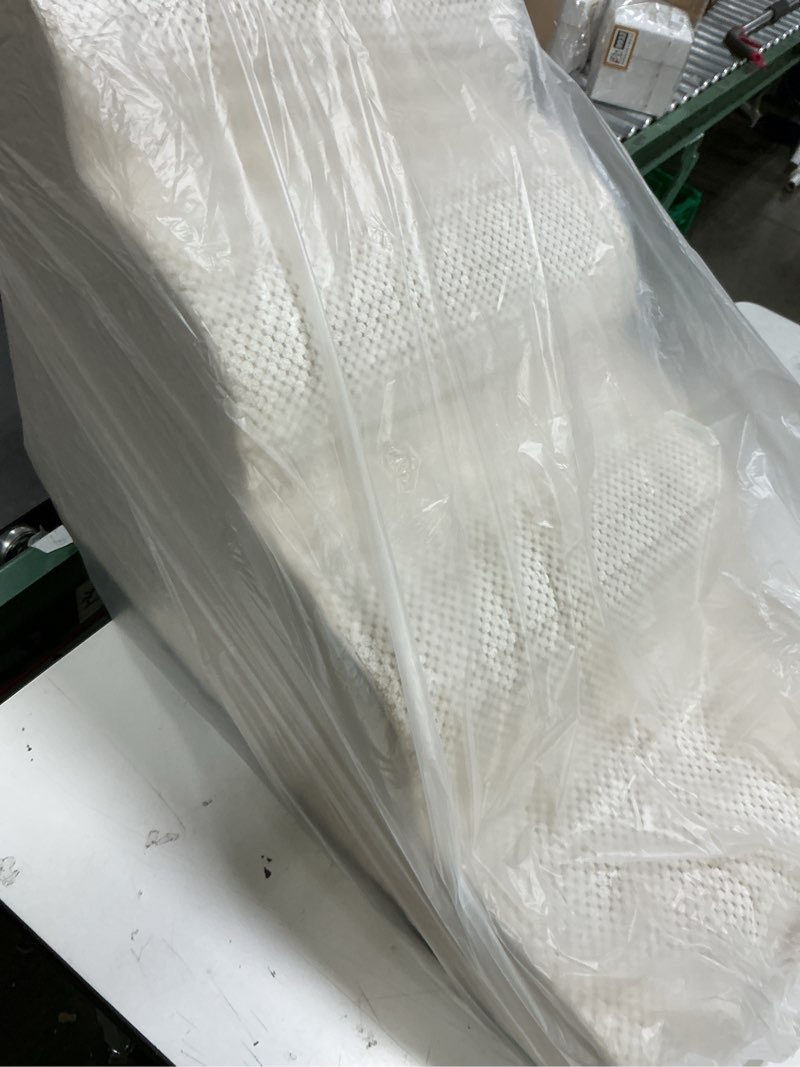 Condition photo showing As Is for Gardner Pet Dog Stairs for Small Dogs 19.7" H, 4-Step Beige Curved Pet Stairs, Dog Steps for High Bed (18-24 in), Couch with Durable Non-Slip Waterproof Fabric Cover and CertiPUR-US Certified Foam Beige 4 Curved 15.7"x28"x19.7"