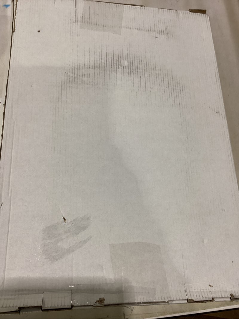 Condition photo showing Good Condition for tiolet seat elongated 18.5 