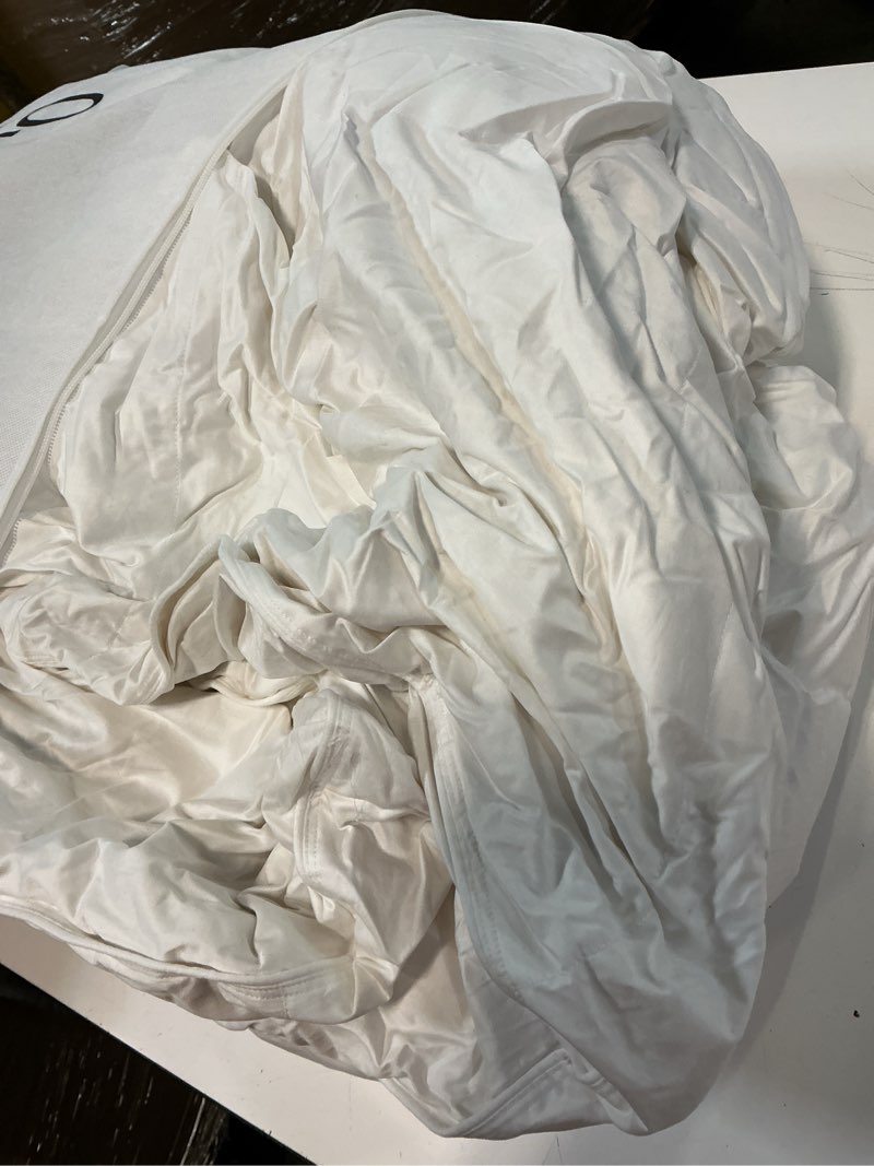Condition photo showing As Is for premium down duvet insert, king/cal king, down