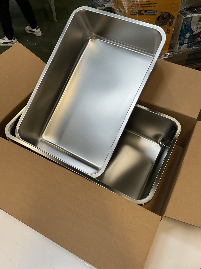 Condition photo showing New/Like New for 3 XXXL Cat Litter Box Stainless Steel 60X40X20cm