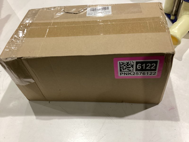 Condition photo showing Good Condition for ZYFOTZUN 54 Pack Small Charcuterie Boxes with Clear Lids, Paper Mini Charcuterie Box To Go, Disposable Food Container with Lid, Dessert Boxes for Sandwich, Cookie, Sushi, Cake Slice, and Strawberries Charcuterie Boxes 54 Pack