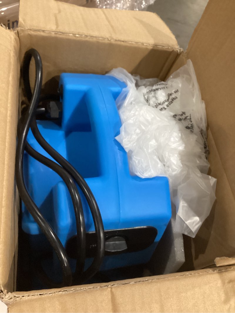 Condition photo showing Good Condition for wwd00 1/8 hp 600 cfm air mini mover carpet dryer floor fan with high-power airflow for fast drying