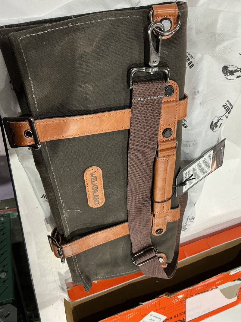Condition photo showing Good Condition for welkinland 13-pocket knife roll, waxed-canvas leather knife roll bag, heavy-duty chef knife roll bag, waterproof knife wrap roll, portable chef knife roll up, chef knife bags and rolls