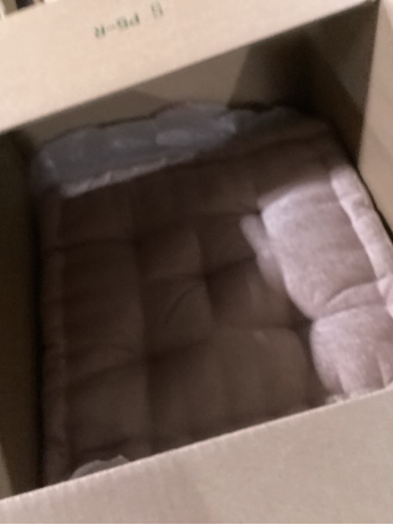 Condition photo showing Good Condition for similar to pho) vctops chair cushion for dining chair, soft velvet square seat cushion with ties cozy indoor chair pad cushion for office kitchen dining room (pink,16\"x16\") 16\"x16\" pinko