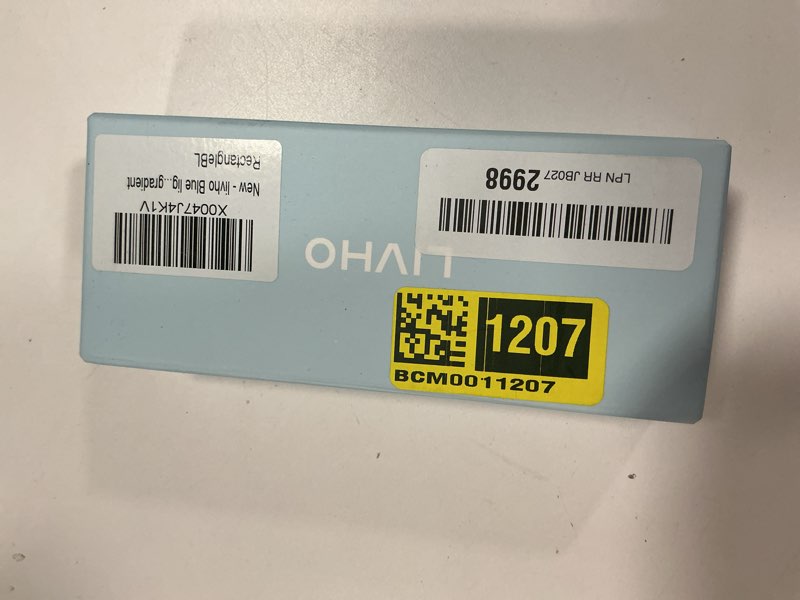 https://lotting-media.assets.bidfta.com/lotting_46d11d02-11f0-4a0b-ac97-70bf9c0111d1