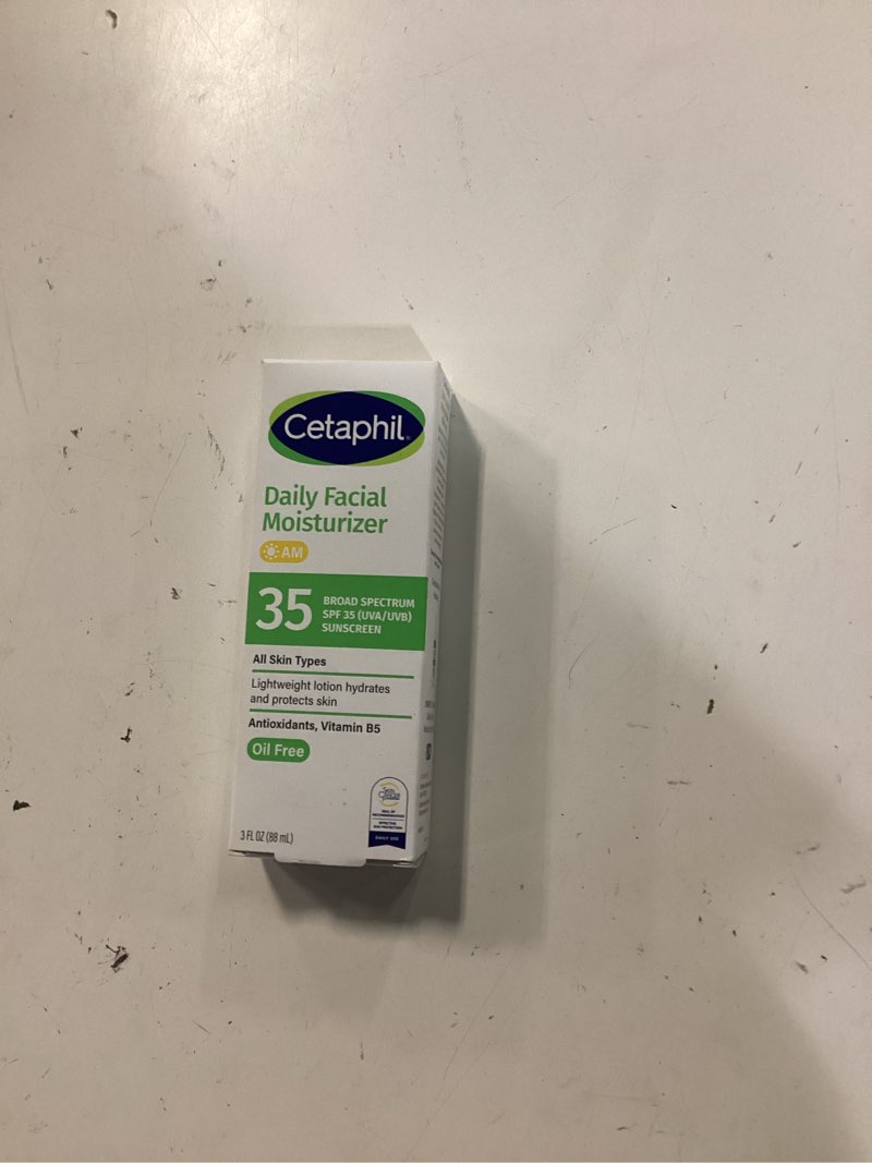 Condition photo showing New/Like New for cetaphil face moisturizer, daily oil free facial moisturizer with spf 35, for dry or oily combination sensitive skin, fragrance free face lotion (packaging may vary)