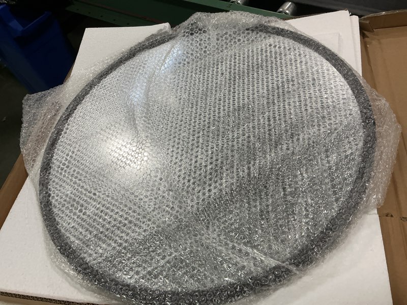 Condition photo showing New/Like New for Growsun 24'' Black Round Mirror, Circle Wall Mirror for Bathroom Vanity, Entryway Living Room with Metal Frame for Home Decor Black 24"L x 24"W