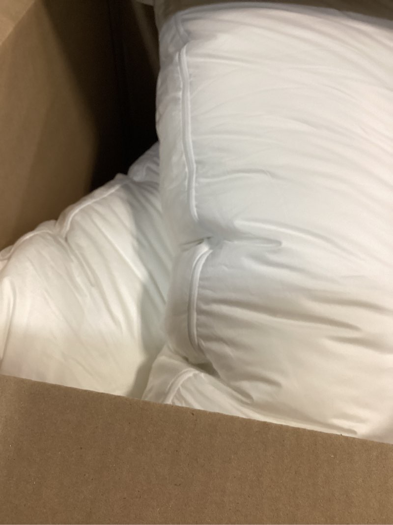 Condition photo showing Good Condition for casper sleep original pillow 2-pack, king size – medium soft feel, down-alternative fill, supports side, back & stomach sleepers, neck pain relief, machine washable king two pack
