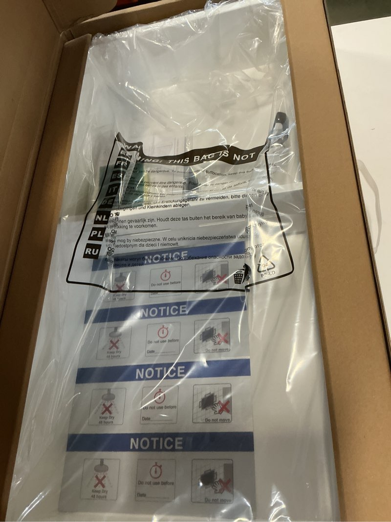 https://lotting-media.assets.bidfta.com/lotting_46e4d982-d242-4feb-b7d3-ad1cde9ee579