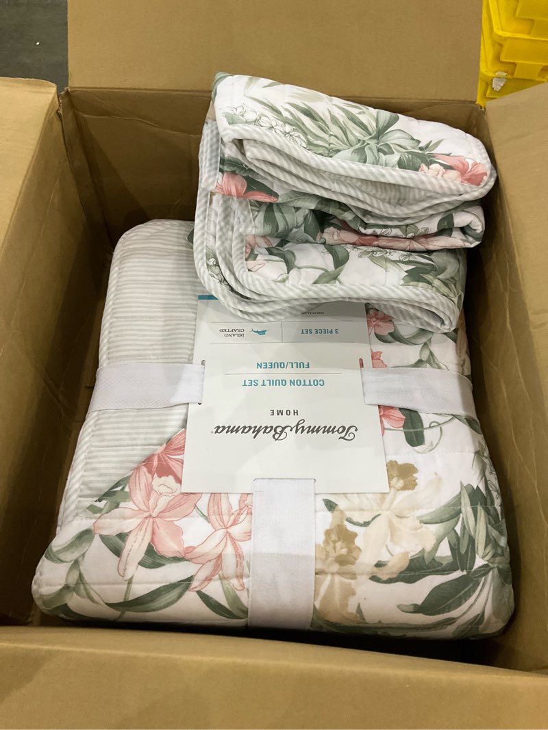 Tommy Bahama - Queen Quilt Set, Reversible Cotton Coastal Bedding with Matching Shams, Colorful Bota