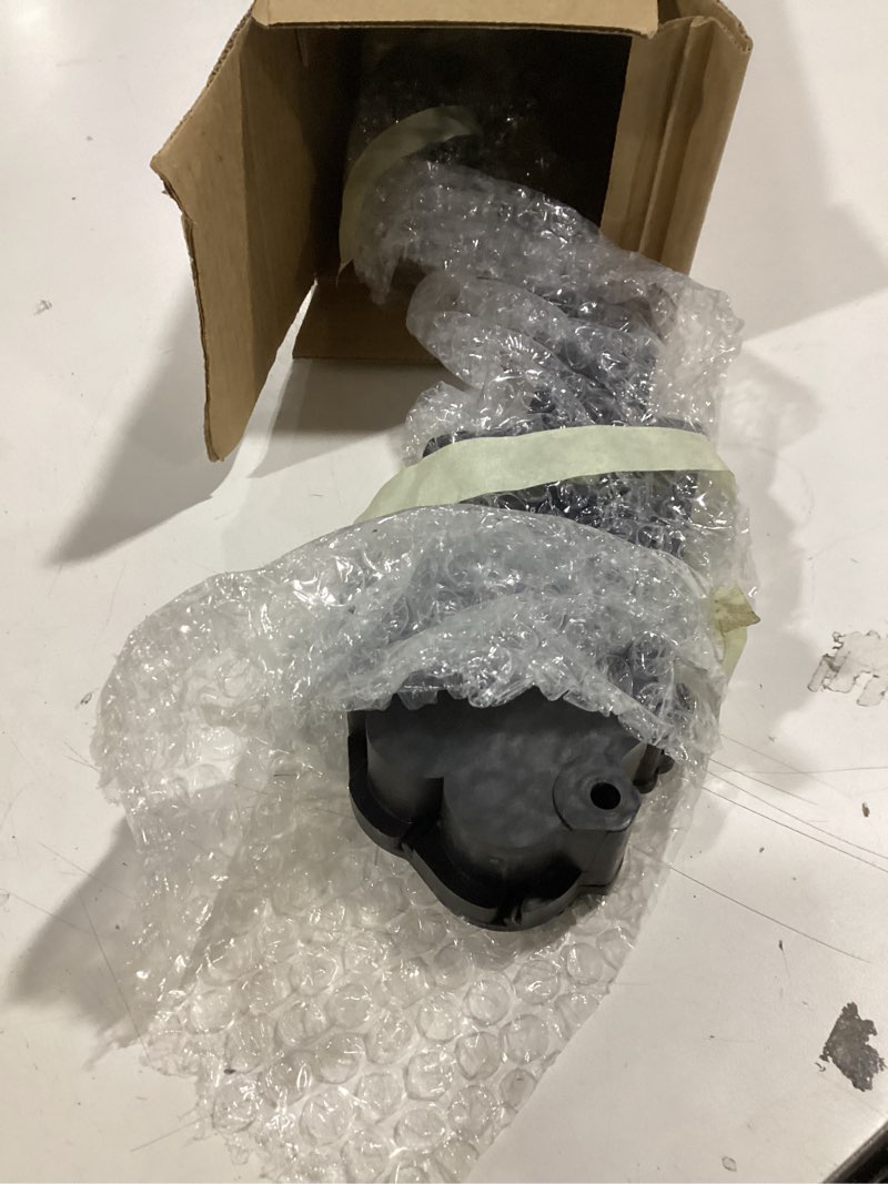 Condition photo showing Good Condition for GM Genuine Parts 22706224 Accelerator Pedal with Bracket and Position Sensor