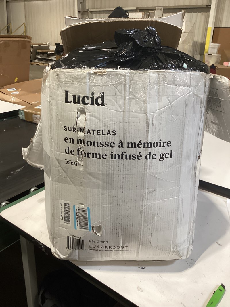 Condition photo showing Good Condition for Lucid 4 Inch Memory Foam Mattress Topper, King Size – Cooling Gel Bed Topper – Preassure-Relieving Ultra Plush Feel – Ventilated Breathable Design – CertiPur Certified - Dorm Room Essentials King 4 Inch Topper Only
