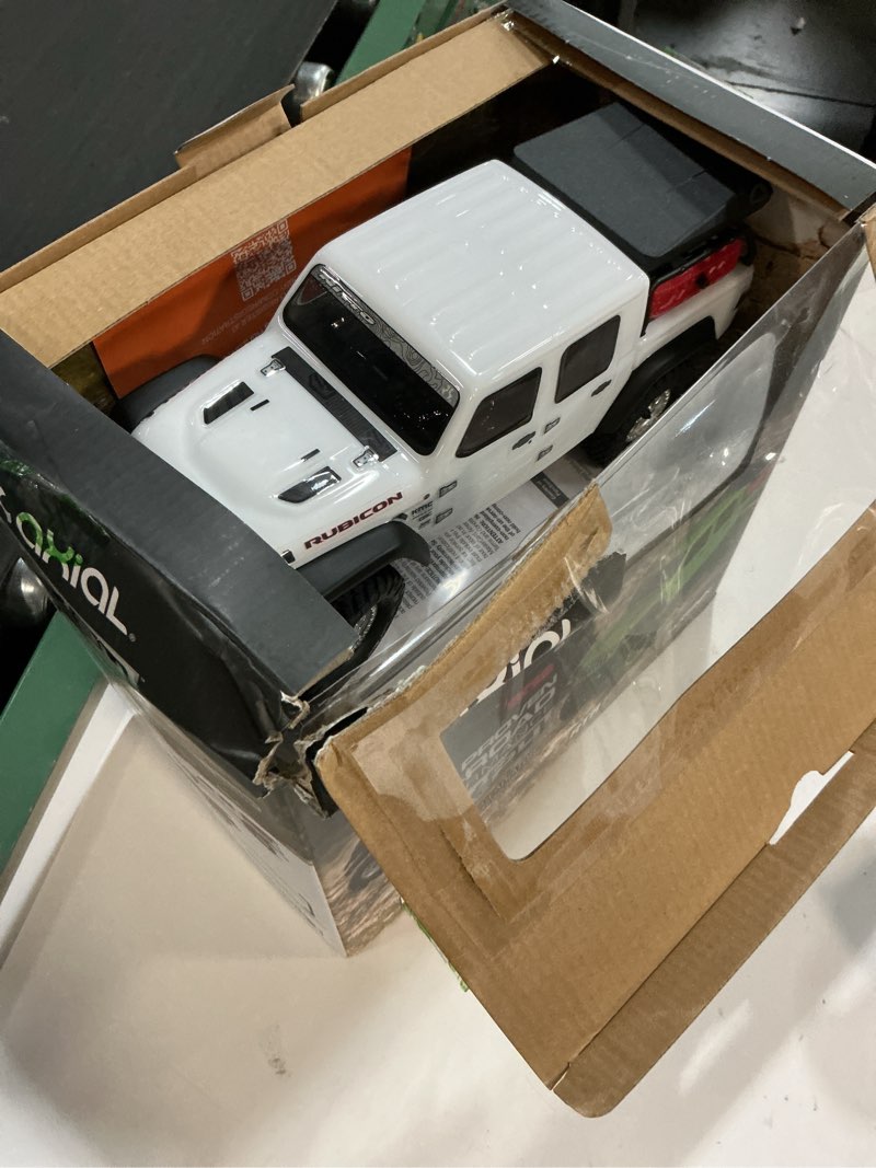 Condition photo showing Good Condition for Axial RC Truck SCX24 Jeep Gladiator 4 Wheel Drive Rock Crawler Brushed RTR Nothing Needed to Complete Ready-to-Run White AXI00005V2T4, Remote Control Car, RC Car, RC Crawler