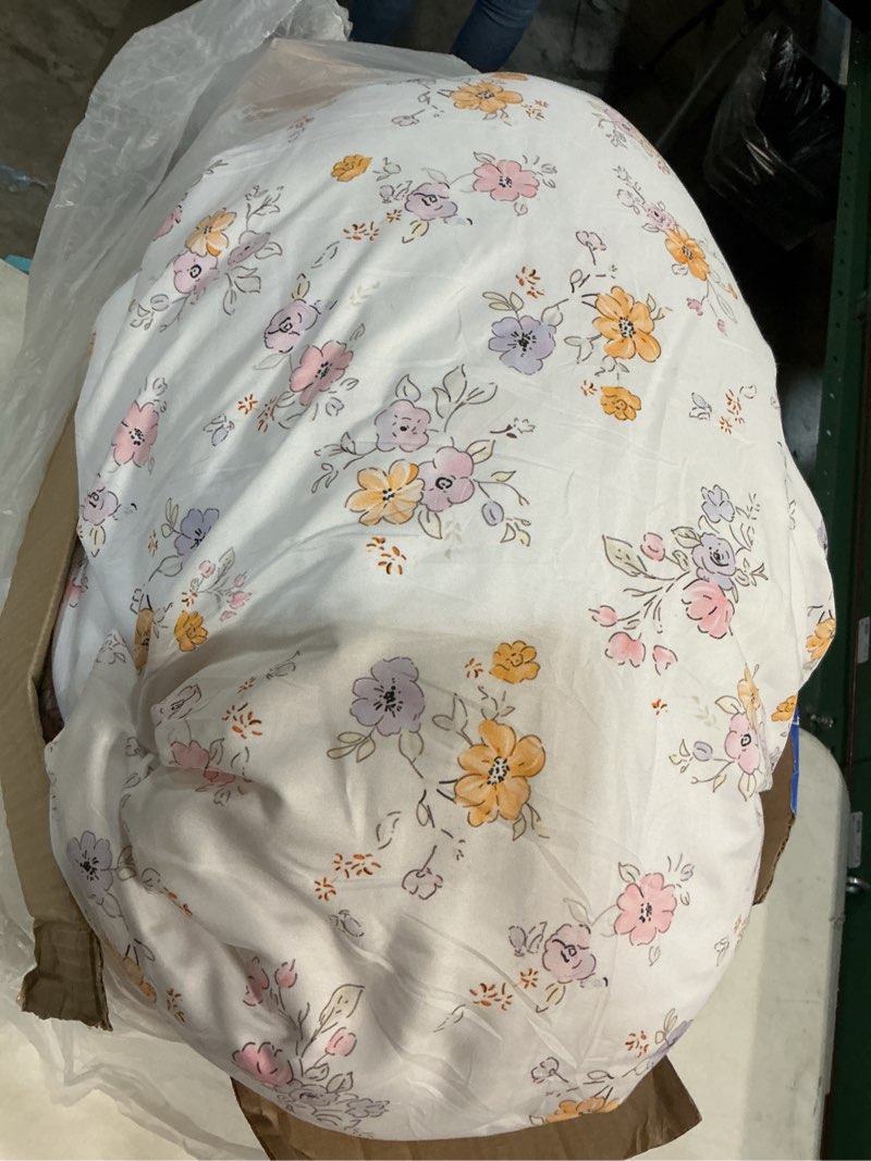 Condition photo showing As Is for floral comforter set queen size - 3 pieces pink white floral comforter bedding sets reversible pattern,queen bed in a bag with flowers comforter and 2 pillowcases pink-hxl queen