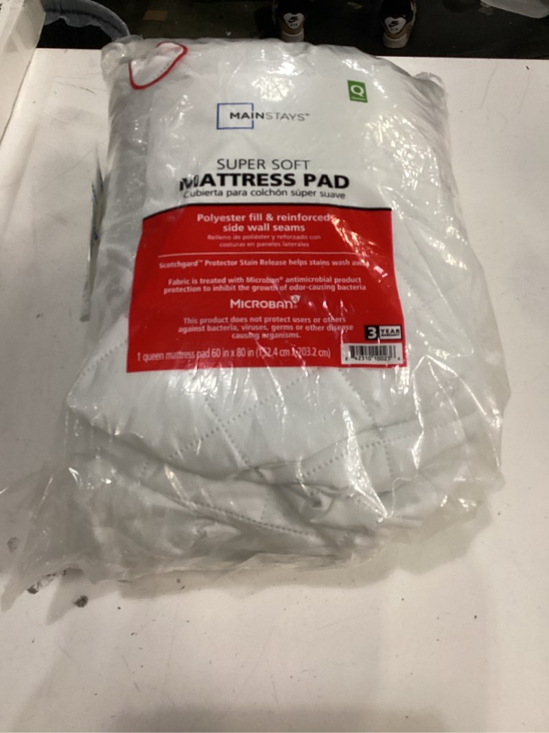 Condition photo showing As Is for mainstays super soft quilted mattress pad, queen 60 in x 80 in