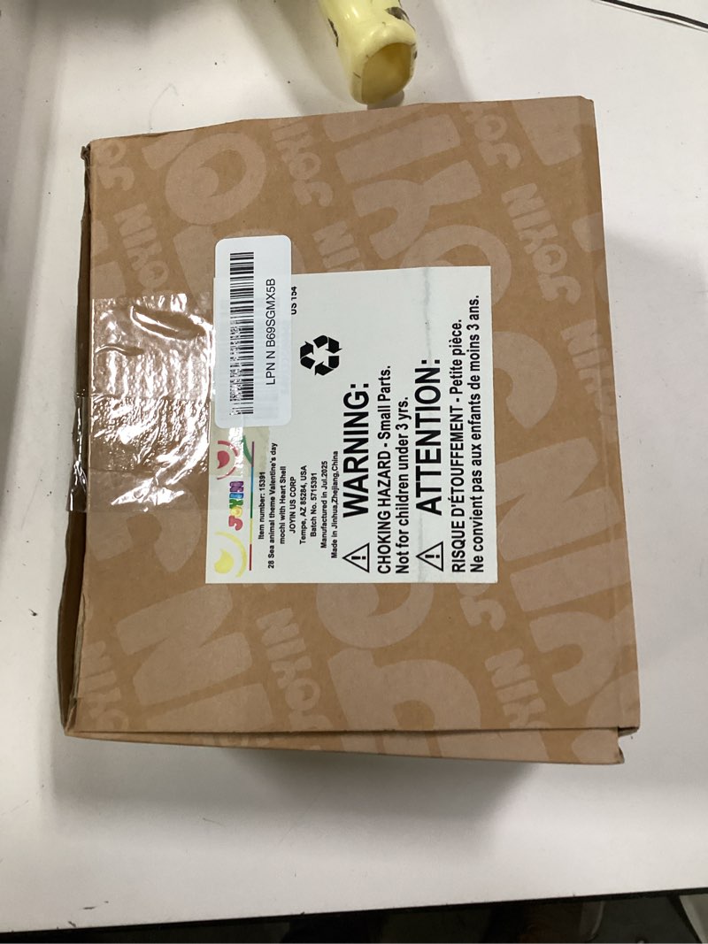 Condition photo showing New/Like New for JOYIN 28 Packs Valentines Day Gifts for Kids, Sea Animals Mochi Squishy Toy with Heart Valentines Day Cards for Kids School Classroom, Stress Relief Toy for Valentine Party Favors, Class Exchange