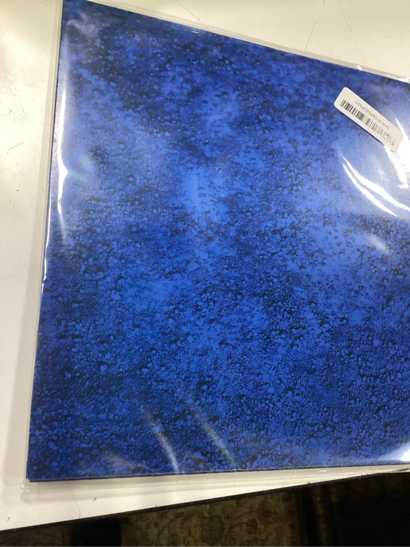 Condition photo showing New/Like New for no name
