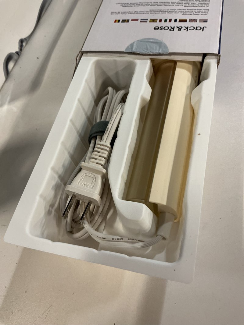 Condition photo showing Good Condition for jack ? rose travel steamer for clothes,110-230v,0.9ib light,9 * 2.6in small mini travel size,steamer iron 2 in 1,15s heat-up,ceramic heat panel,for global ? europe traveling