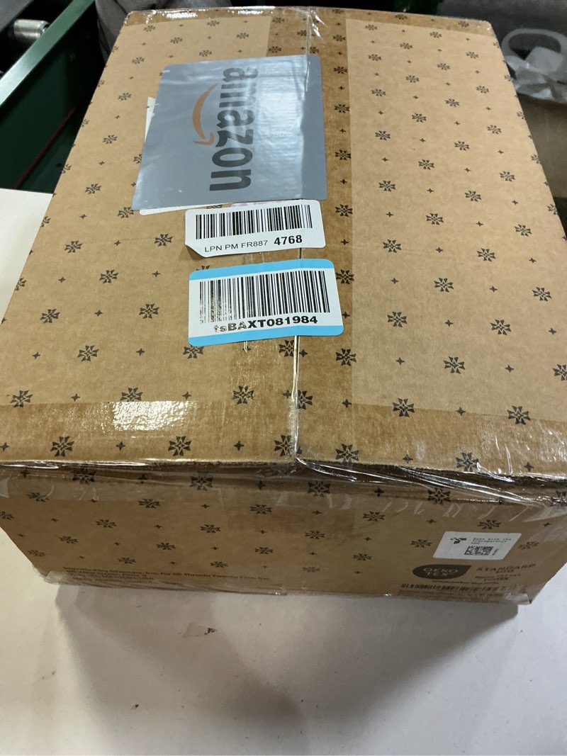 Condition photo showing New/Like New for Beckham Hotel Collection Bed Pillows Standard/Queen Size Set of 2 - Original Soft Down Alternative Pillow for Sleeping - Soft Support for Back, Stomach or Side Sleepers Queen / Standard White