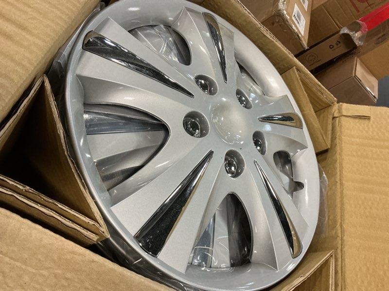 Condition photo showing Good Condition for custom accessories 4-pack 15" sgt-5 wheel covers, replacement hubcaps for cars, trucks, suvs — silver/chrome 15" wheel cover