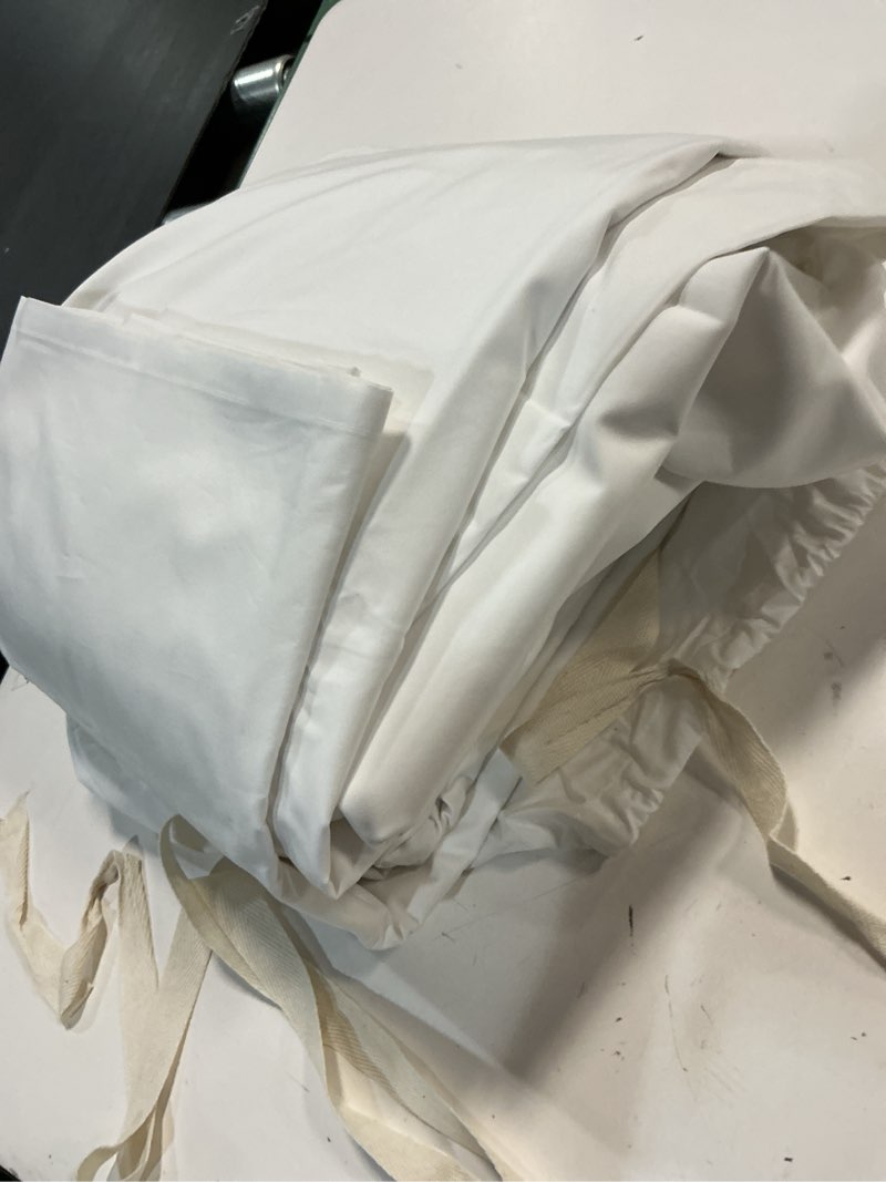 Condition photo showing Good Condition for quince european linen 4 piece sheet set king in white