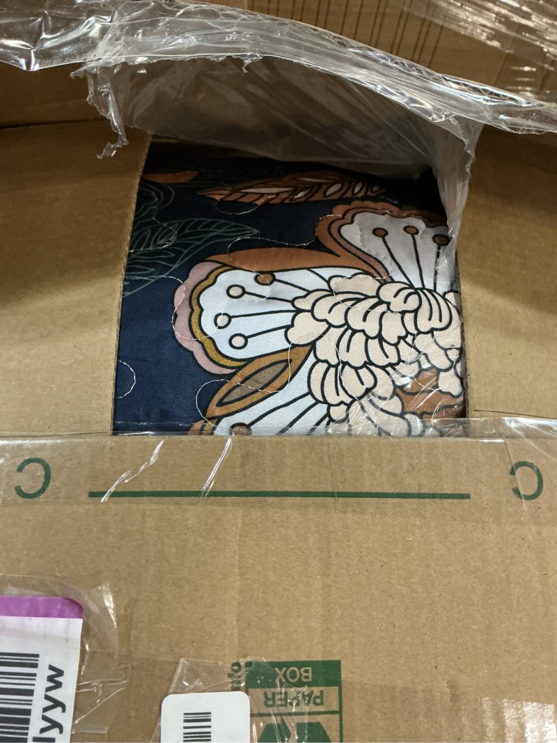 Condition photo showing New/Like New for WONGS BEDDING Floral Quilt Set King Size, Navy Blue Botanical King Bedspread Bedding Sets, 3 Pieces Quilt Set with 2 Pillowcases,Soft Lightweight Microfiber Coverlet Set for All Season(104"X90") King Navy Blue