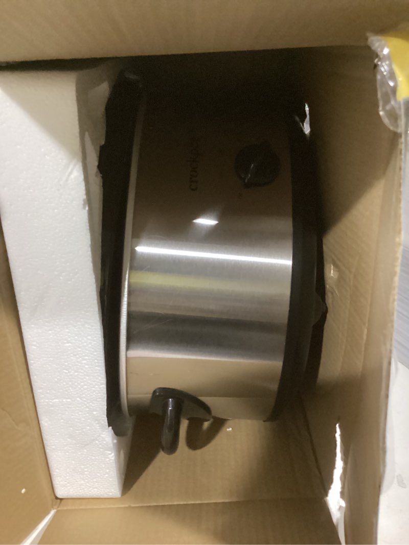 Condition photo showing Good Condition for Crock-Pot 7 Quart Oval Manual Slow Cooker, Stainless Steel (SCV700-S-BR), Versatile Cookware for Large Families or Entertaining 7 Quarts