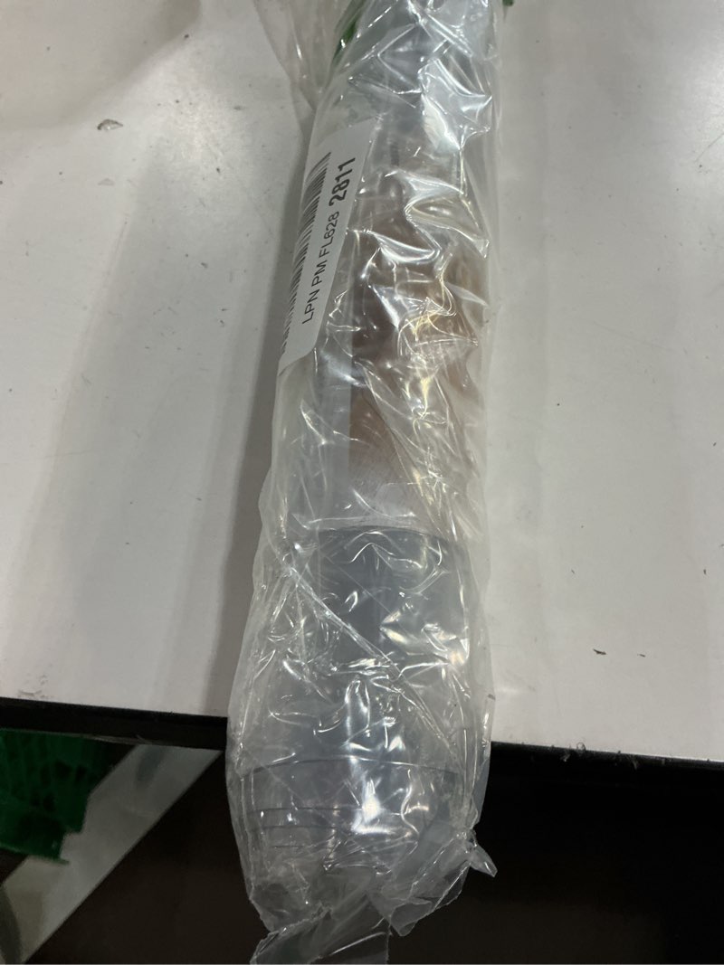 Condition photo showing Good Condition for lovepads clear desk mat 16 x 22 inch, 1.5mm thick clear table protector, waterproof plastic table cover protector, pvc desk protector mat, vinyl desk cover for desktop, coffee & dining table 16" x 22" (rectangular) clear 1.5mm