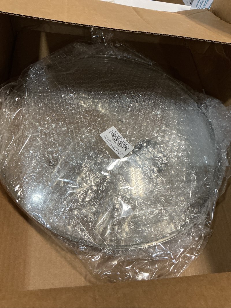 Condition photo showing Good Condition for 15 inch tempered glass lid replacement cover for 15" cast iron skillets, frying pans, pots and wok, clear