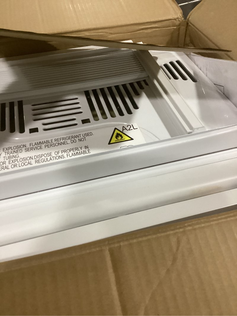 Condition photo showing New/Like New for ge window air conditioner unit, 5,000 btu for small rooms up to 150 sq ft. with manual adjustable fan and cooling settings, perfect for small bedroom or living room, easy install kit included, white new 5,000 btu mechanical controls white