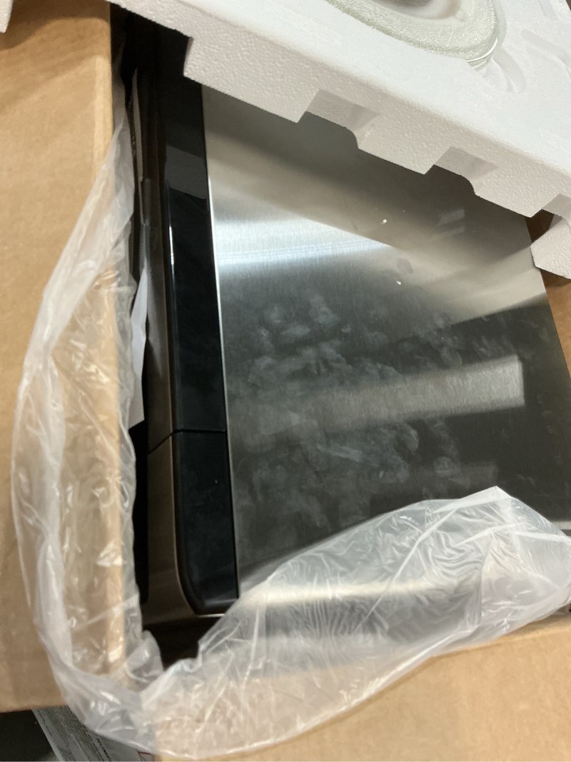 Condition photo showing As Is for ge gcst11x1wss 21 inch wide 1.1 cu. ft. 950 watt countertop microwave with touch controls