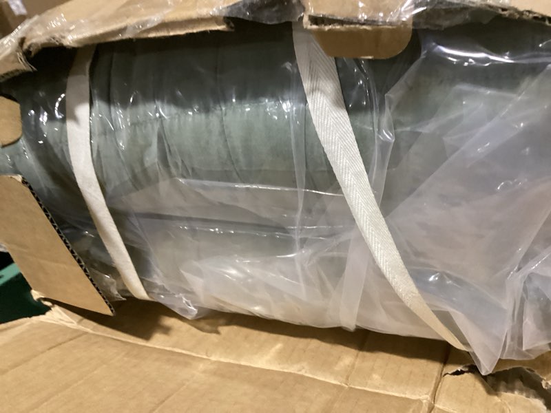 Condition photo showing As Is for EVERGRACEHOME Stonewashed Cotton Quilt Set King Size, Ultra Soft Oversized Bedspread Coverlet Set, Lightweight Crinkle Box Stitch Bedding Sets for All Season, with 2 Shams, Olive Green King/Cal King (108" x 96") Olive Green