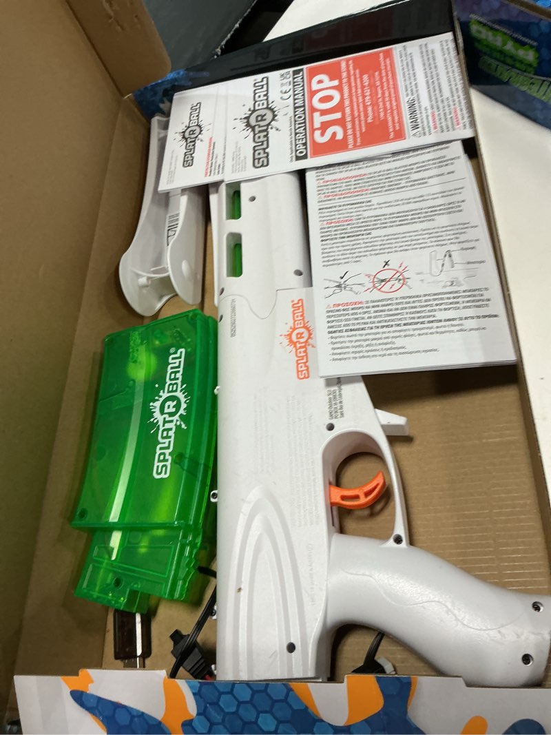 Condition photo showing As Is for splat-r-ball srb800 pyro gel water blaster kit green / white