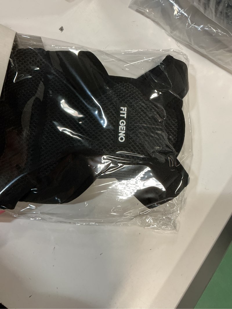 Condition photo showing New/Like New for Fit Geno Posture Corrector for Women & Men: Adjustable Lightweight Upper Back Brace for Neck Shoulder & Upper Back Pain Relief - Improve Posture Correct Hunchback Slouching Invisible Under Clothes (M/L Under Bust 35" - 47") Black Medium/Large