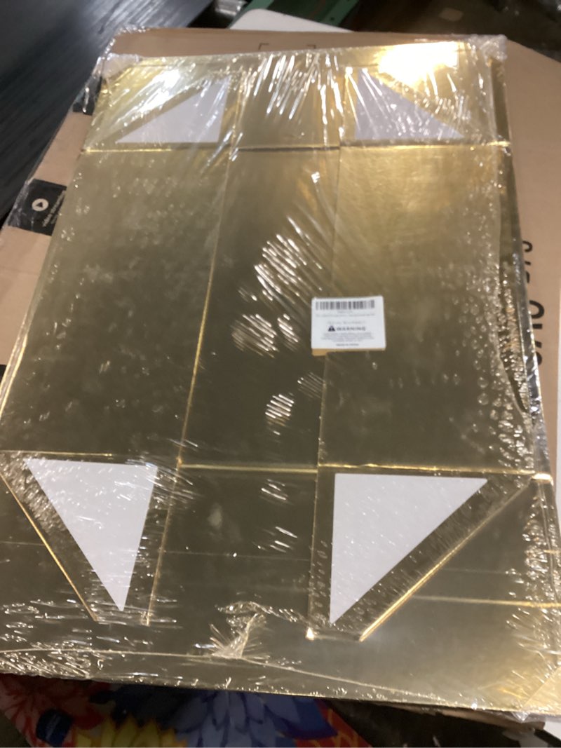 Condition photo showing As Is for UoeRing 1 Extra Large Gold Gift Box 20x16x7 inch Luxury Gift Box for Presents with Magnetic Closure Lid Collapsible,Birthday,Christmas,Contains Card, Ribbon,Tissue Paper,Shredded Paper Filler 20x16x7 Inch-Gold-Pack of 1