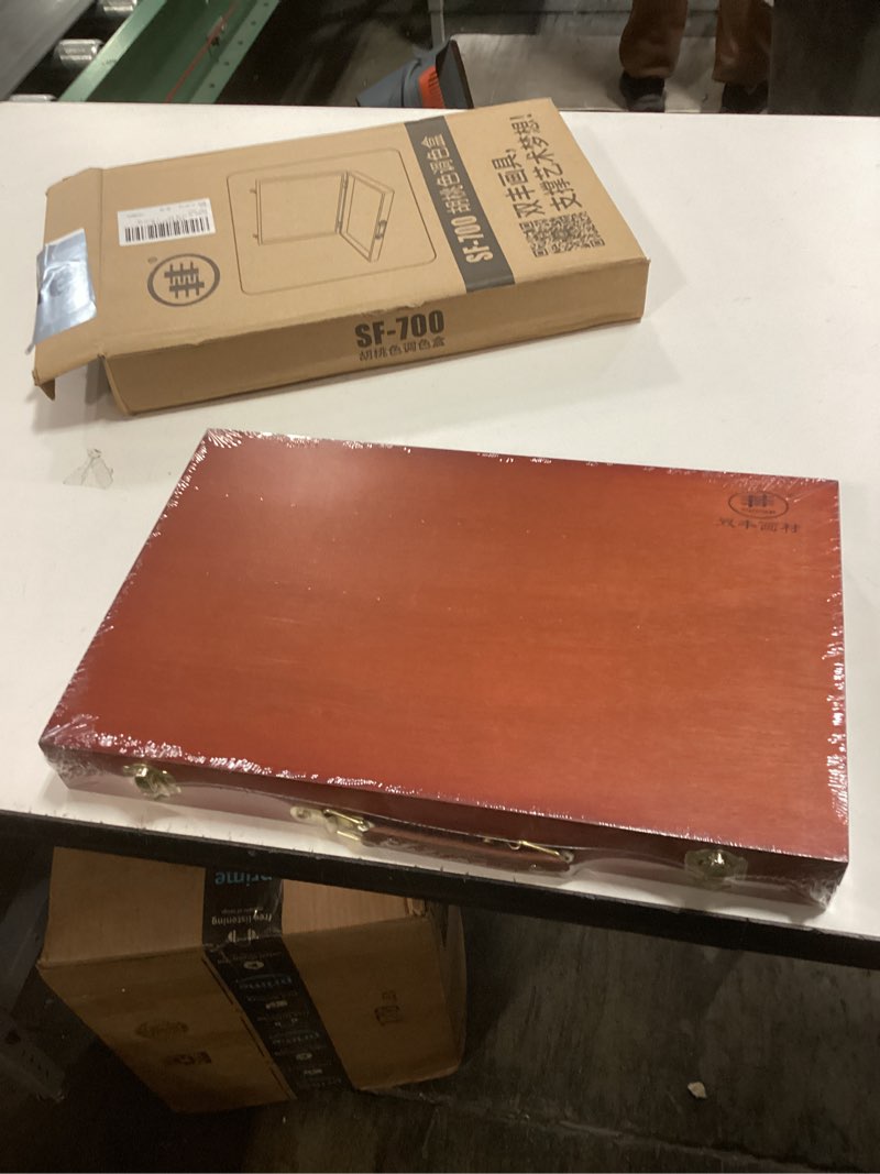 Condition photo showing New/Like New for VILLCASE Hand-Held Painting Box Wooden Art Tool Case Portable Drawing Box for Outdoor Artists and St