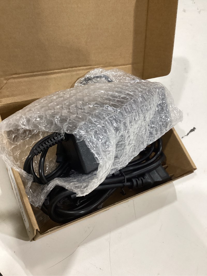 Condition photo showing New/Like New for 90w universal laptop charger ac adapter replacement for hp dell asus acer samsung sony fujitsu notebook ultrabook chromebook latitude inspiron pavilion power supply cord with 15 tips