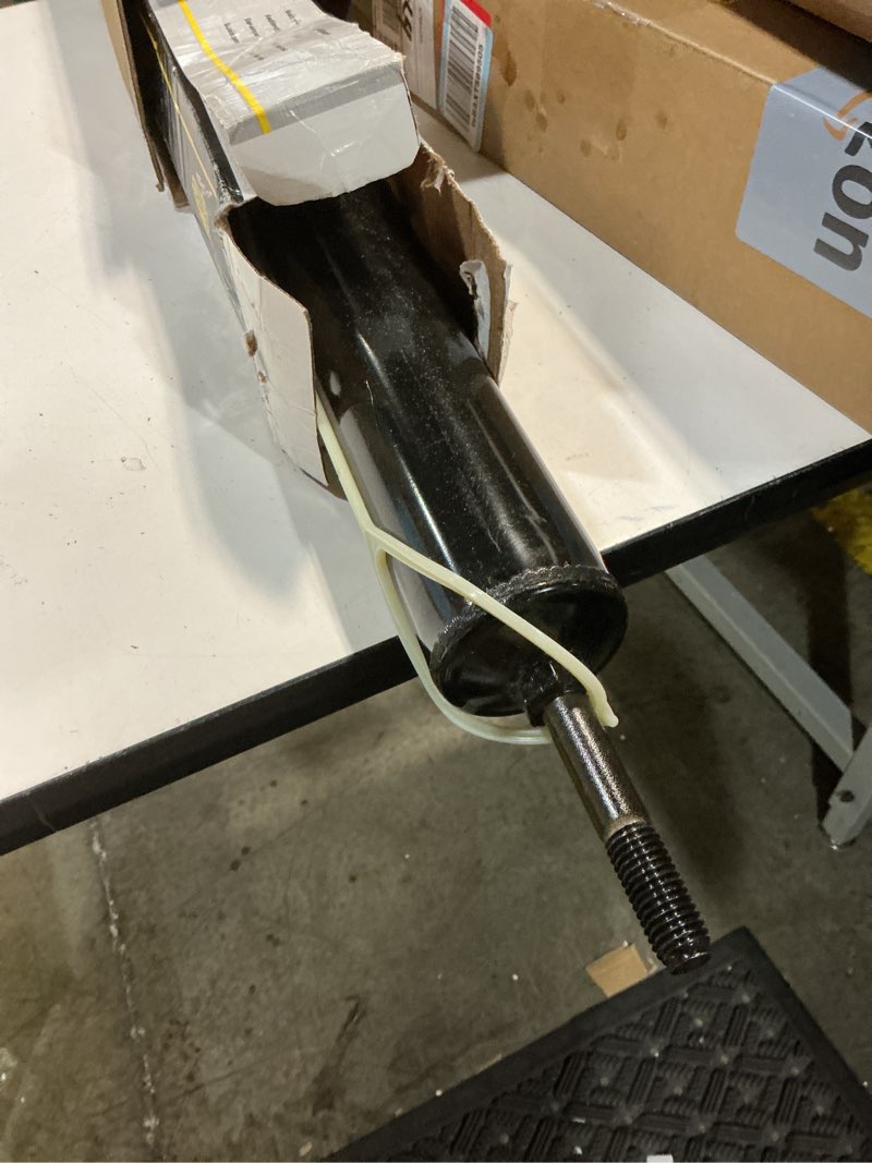 Condition photo showing Good Condition for monroe magnum 65468 suspension shock absorber