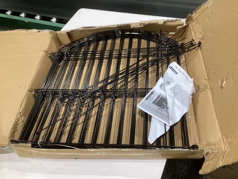 Condition photo showing Good Condition for 12 pack no dig decorative garden fence panels, 24in(h) x 24ft(l), dog fence outdoor for yard, rustproof metal animal barrier for rabbits & flowers, temporary fencing for patio, rv 12 pack - 24in(h) x 24ft(l)
