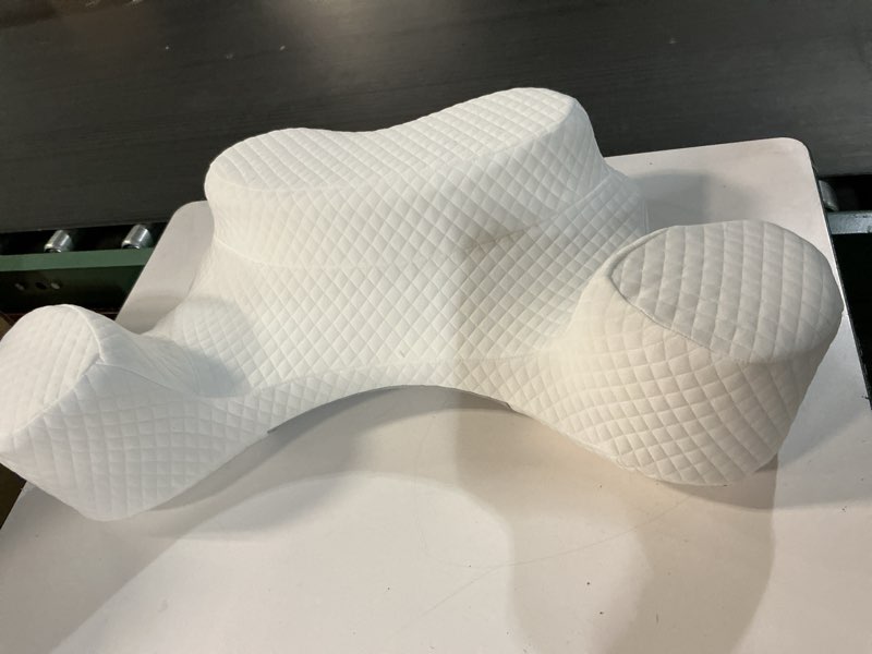 Condition photo showing Good Condition for Side Sleeper Pillow with Arm Hole, Ergonomic Memory Foam Cervical Pillow for Neck and Shoulder Pain Relief 2PCS Pillowcase, Ergonomic Knee, Leg, Arm Pillow for Adults Large