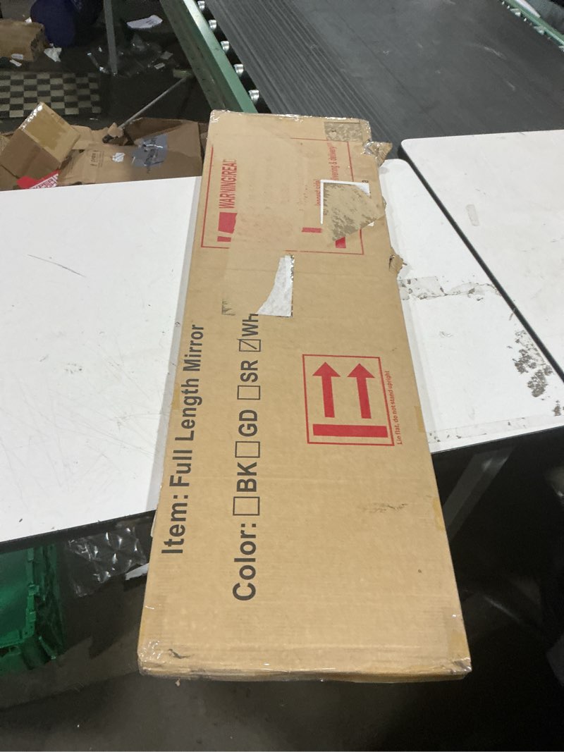 Condition photo showing Good Condition for full length white mirror