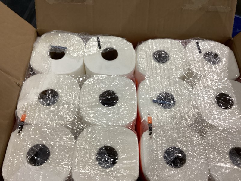 Amazon Basics 2-Ply Paper Towel, Flex Sheets, 150 Sheet per Roll, 6 Rolls, White