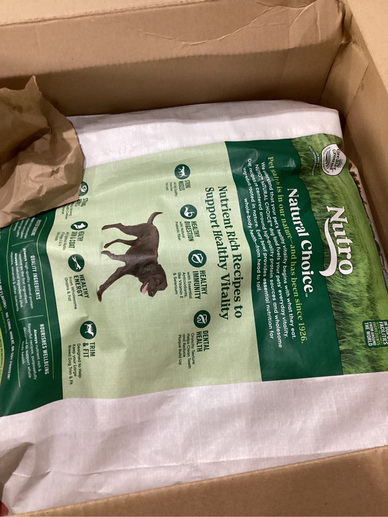 Condition photo showing New/Like New for nutro natural choice adult large breed healthy weight dry dog food, chicken and brown rice recipe, 30 lbs.