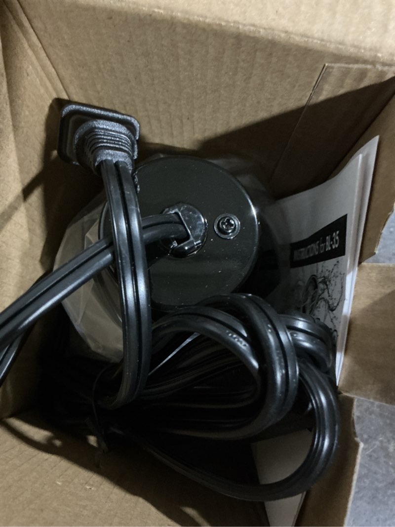 Condition photo showing New/Like New for Zoo Med Betta Dome Lamp Fixture