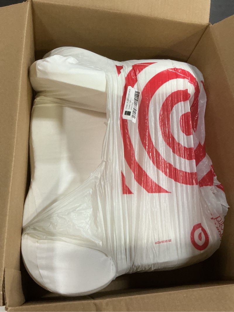 https://lotting-media.assets.bidfta.com/lotting_477eb023-9194-4dce-8dfc-927c4d11f1f4