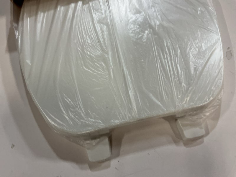 Condition photo showing New/Like New for Bemis 170 Durable Plastic Toilet Seat, Elongated, White