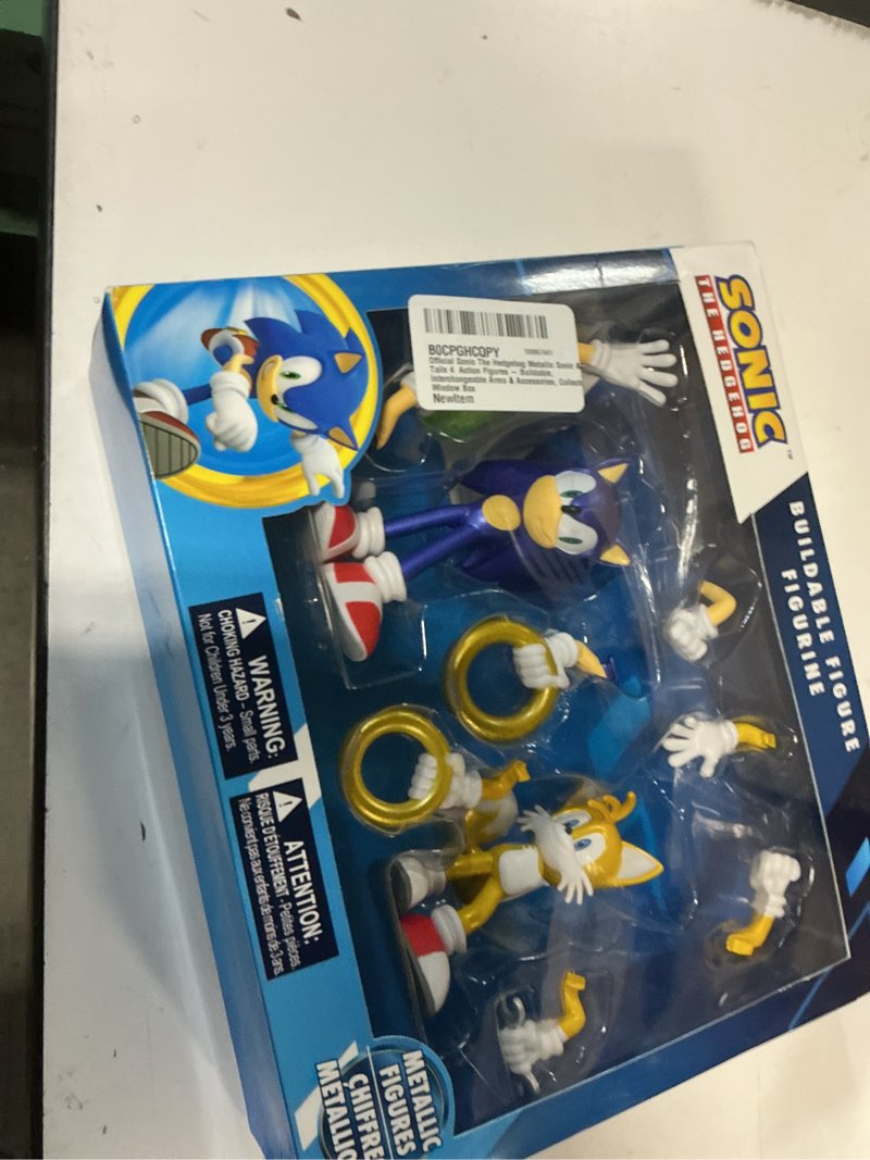 Condition photo showing New/Like New for official sonic the hedgehog metallic sonic & tails 4? action figures – buildable, interchangeable arms & accessories, collector window box metallic 2 pack - sonic & tails