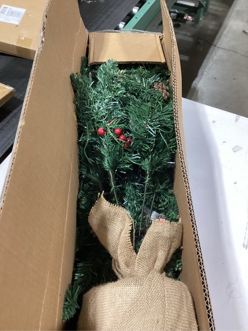 Condition photo showing Good Condition for Similar item, not exact. 4FT Pre-Lit Artificial Christmas Tree,Small Artificial Holiday Dunhill Fir Xmas Tree with 200 White Lights, 559 PVC Branch Tips & Foldable Metal Stand for School,Home and Party Décor Green 4ft