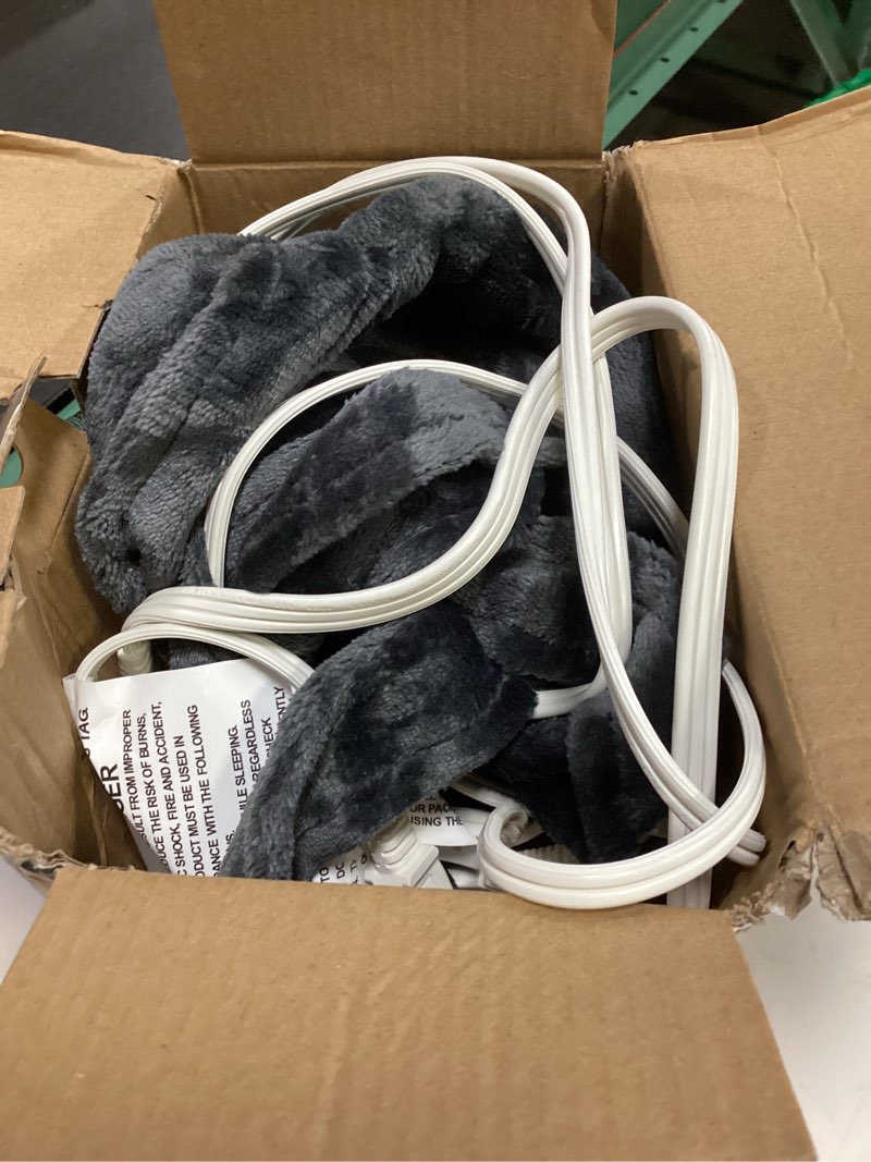 Condition photo showing As Is for tefici heating pad for back pain,birthday gifts for mom dad women men,fsa eligible hsa approved,24'' x33''fast heating,electric heat pad, 2h auto-off,neck and shoulder heat pad,etl certified,gray grey 24" x 33"
